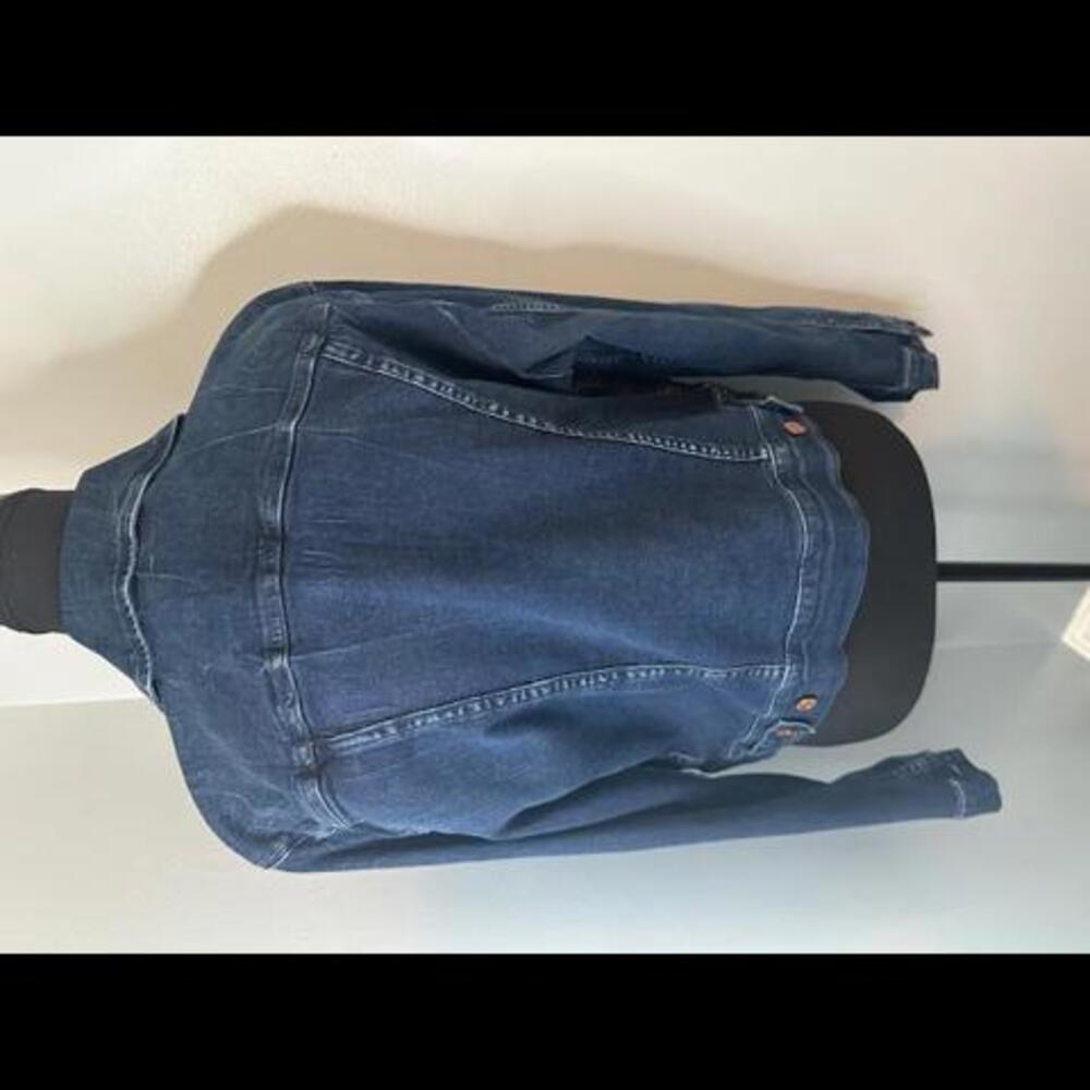 EUC Levi's Denim Jacket, Size XL - Picture 3 of 6